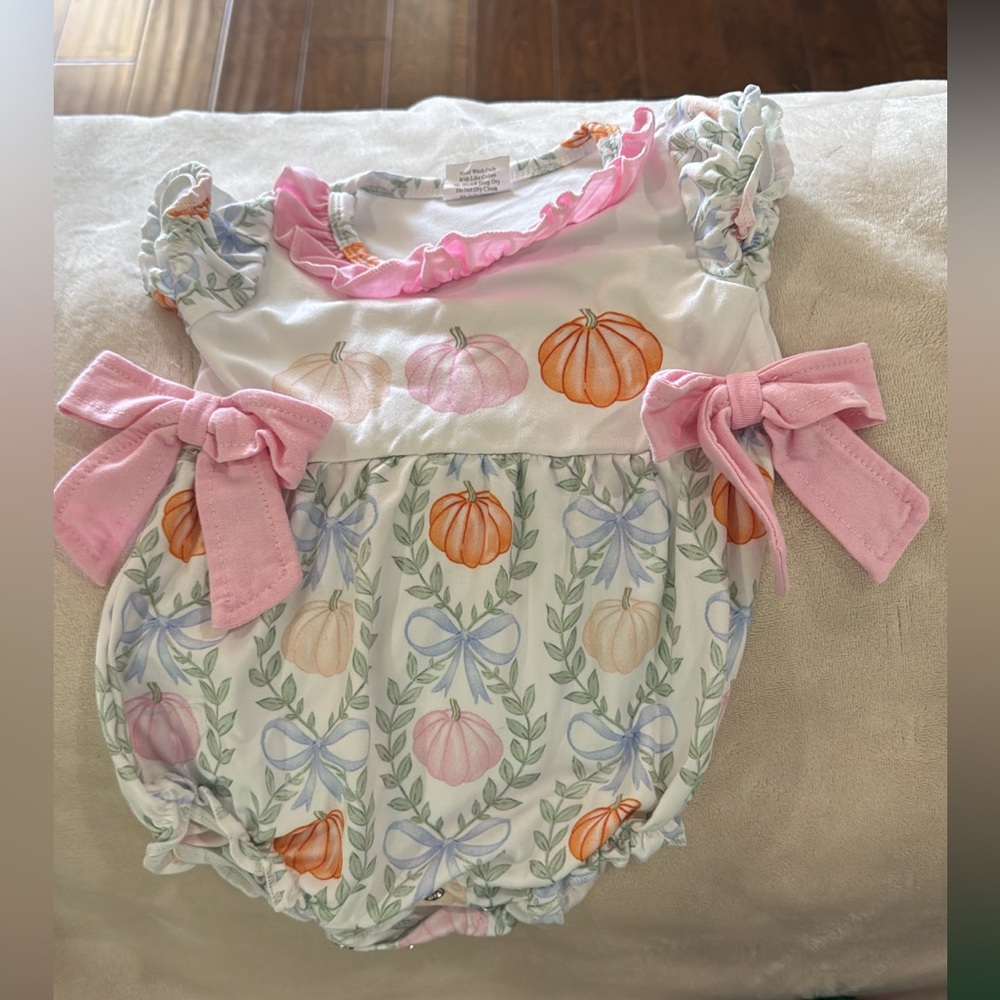 Adorable Pumpkin Print Baby Romper